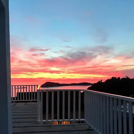 Indigo - Sunset Sea View