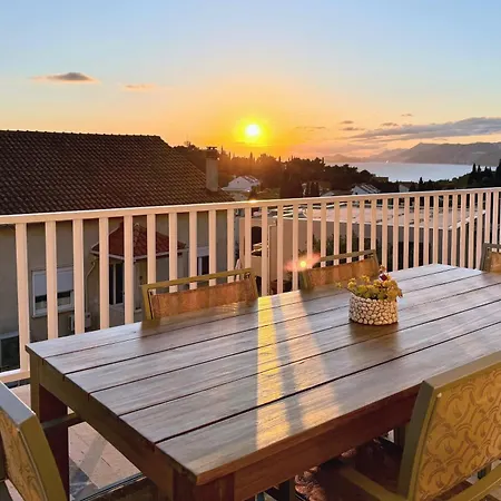 Apartment Indigo - Sunset Sea View