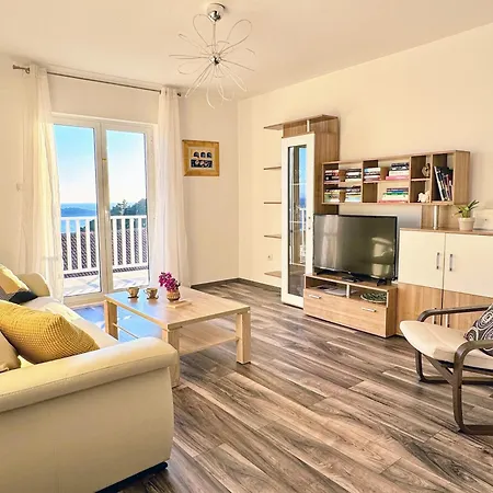 Indigo * ツァヴタット