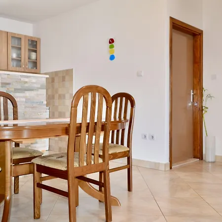 Indigo * 察夫塔特