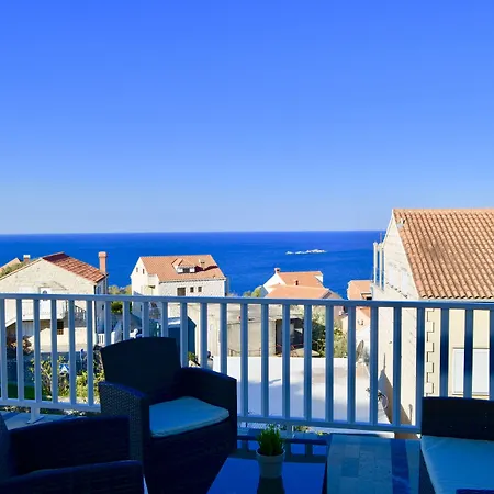 アパート Indigo *