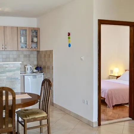Apartment Indigo