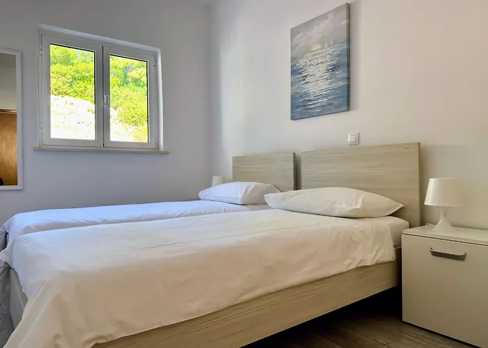 Indigo - Sunset Sea View