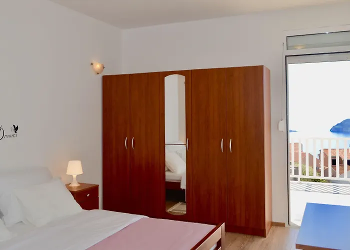 Indigo - Sunset Sea View *